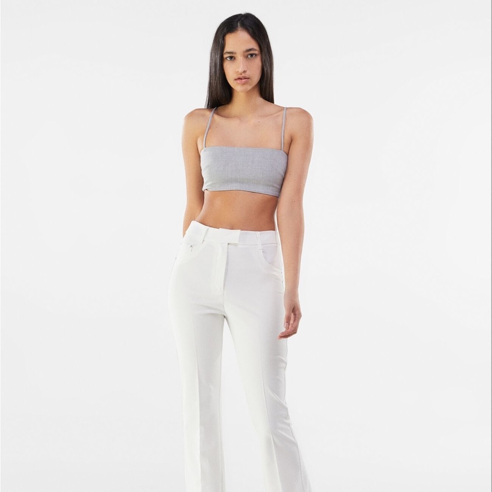 Bershka cropped top blogger fav size medium and large